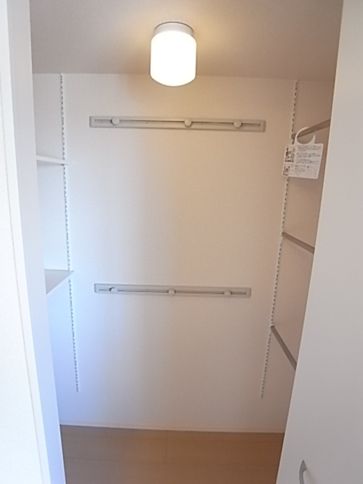 リヴィエールスクエア