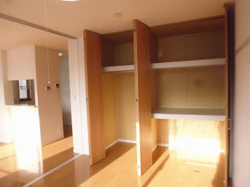 シャーメゾンイシファインB