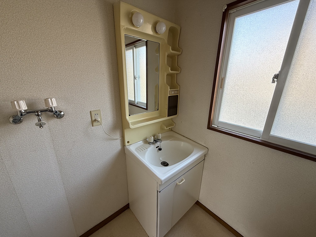 ハイツリバーシティ