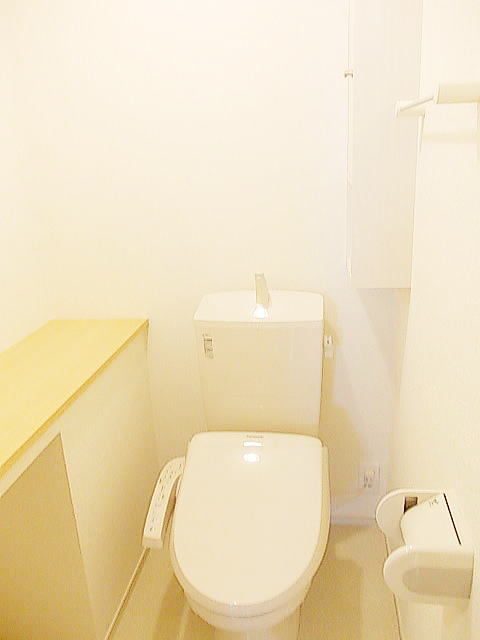 アーバン・スクエアC