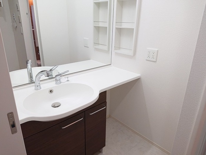 ハイネス湊高台