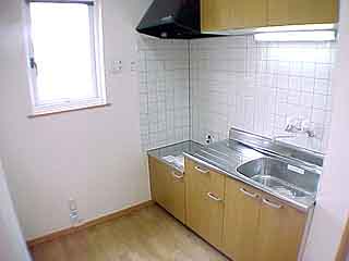 サニーハイツヤサワ