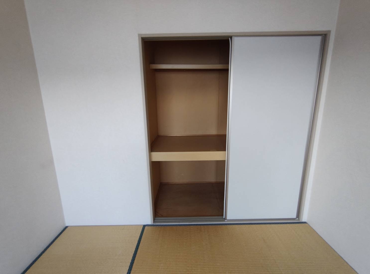 セジュール新井田2