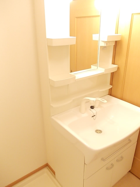 ネオ・ベルソレイユ