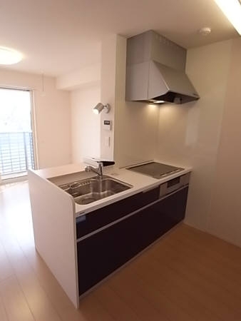 ホワイトファミール