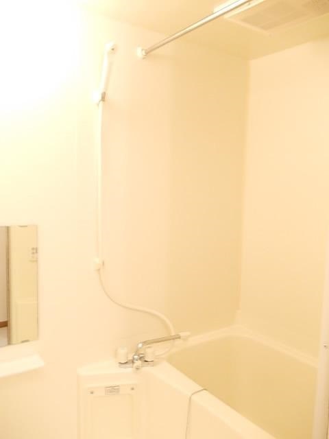 メゾン セレーノ A