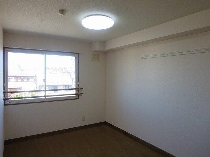 マンションタケイシ