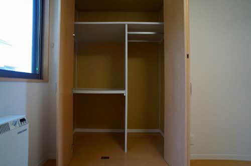 シャーメゾンイシファインD