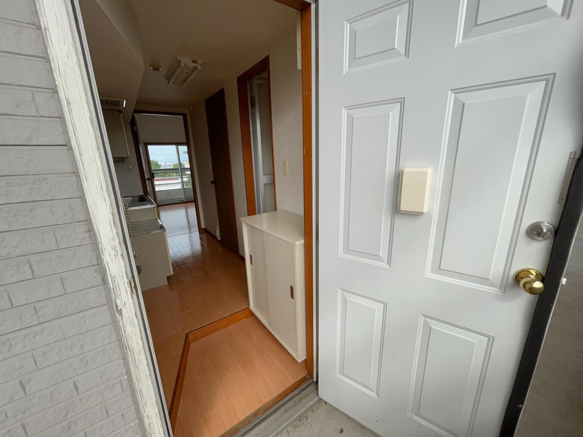 ボンジュール横浜B