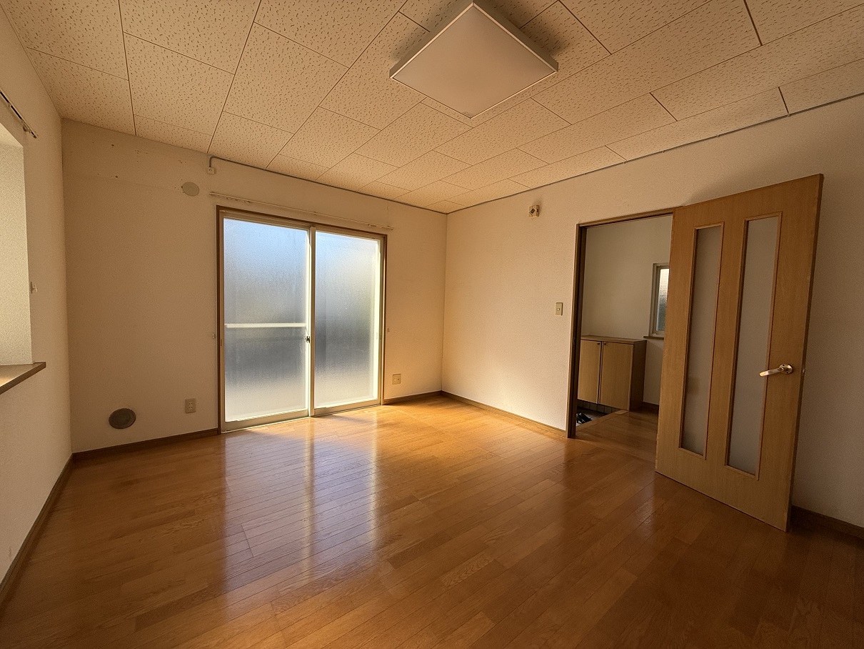 ニュータウンハイツB