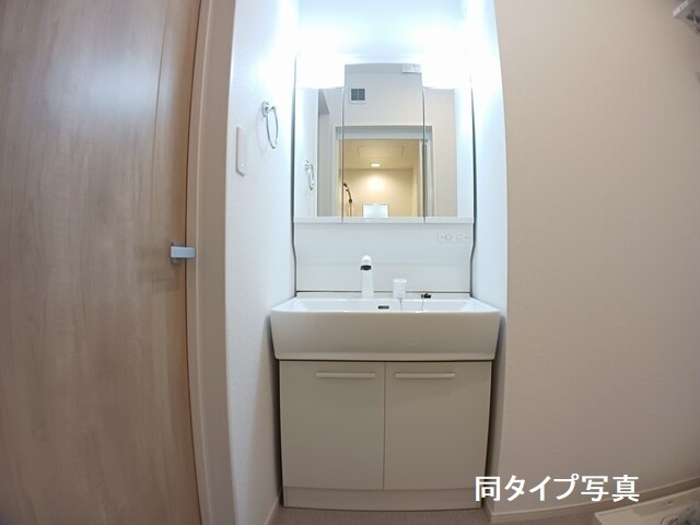 ☆新築☆アルモニーB