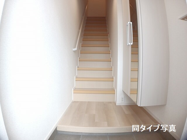 ☆新築☆アルモニーB