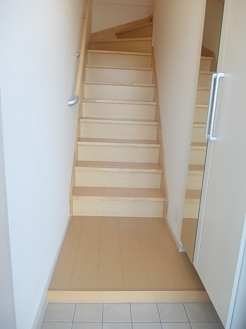 メゾン・ラフレシールA