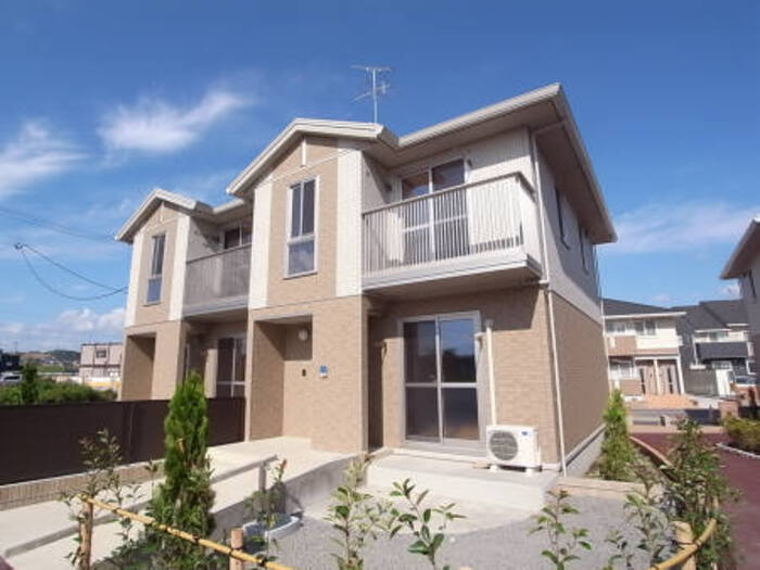 シャイニーコート(棟割)